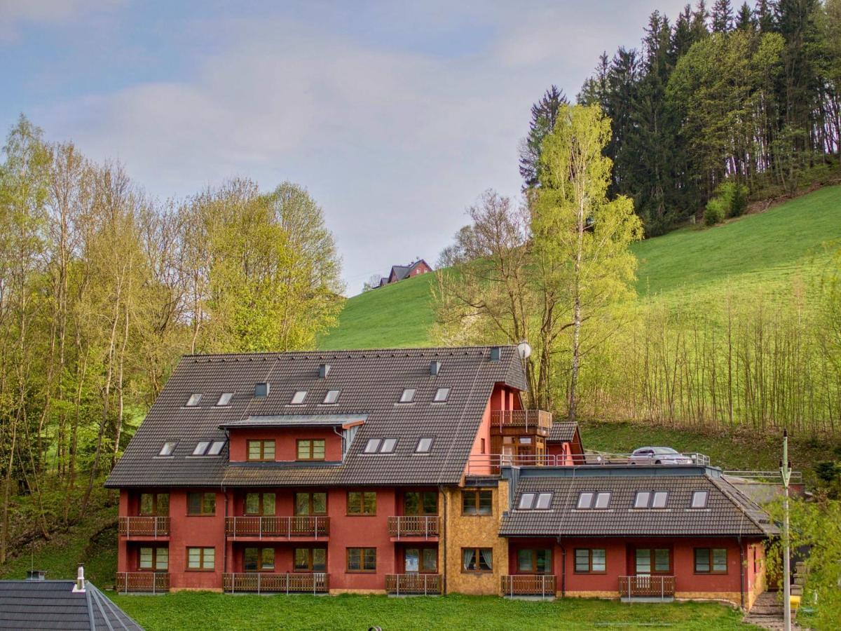 Apartman Na Svahu, Krkonose Žacléř المظهر الخارجي الصورة